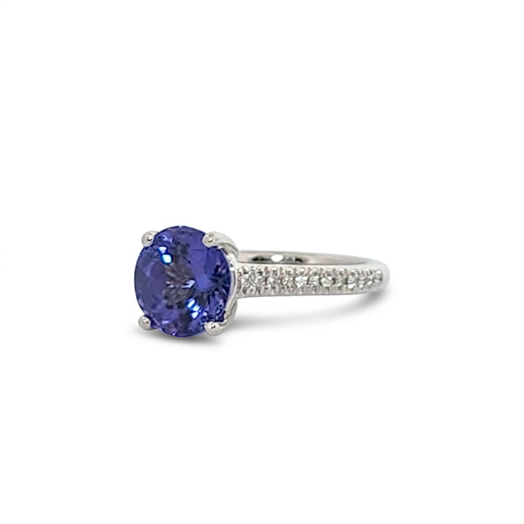 Modified Brilliant Cut, Round Shape, Bluish Violet Tanzanite (2.80CT, 8.89 - 9.01 x 5.53 mm), Mounted at Platinum 950 ring with Natural Diamonds (0.18 CTW E/F-SI). GIA Certified (5231466569). Size 5.25