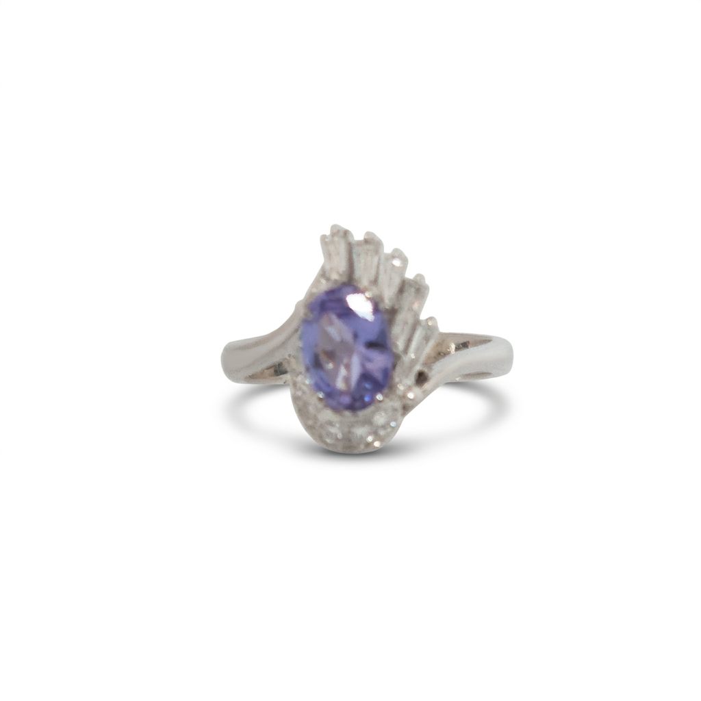Oval Faceted, AAA, Natural Tanzanite (1.15CT, 8x6mm), Mounted on Platinum 900 Ring with Natural Diamonds (0.35 CTW, E/F-VS). Size 6
