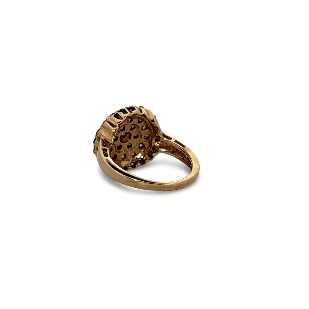 10K Yellow Gold Female Cluster Ring, set with 39 Round Diamonds (0.40ct total, H, SI2)