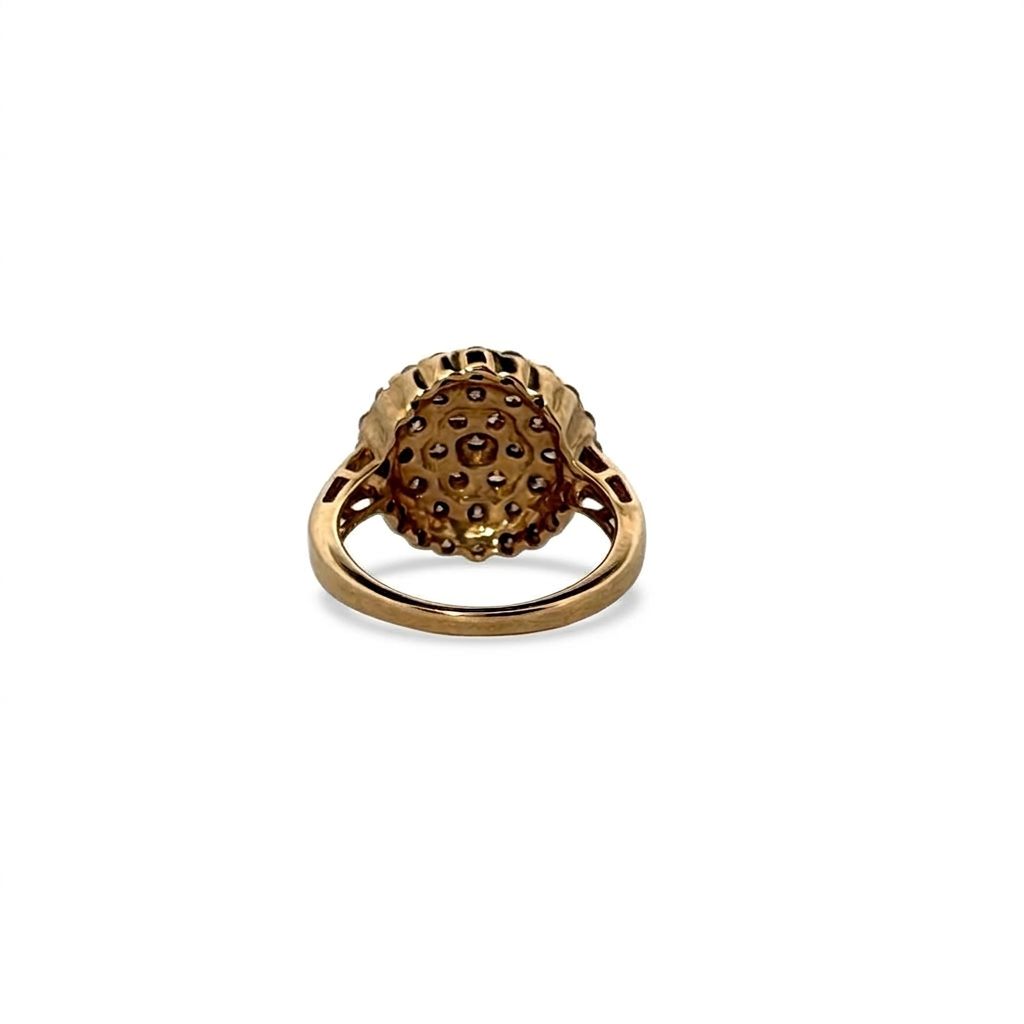 10K Yellow Gold Female Cluster Ring, set with 39 Round Diamonds (0.40ct total, H, SI2)