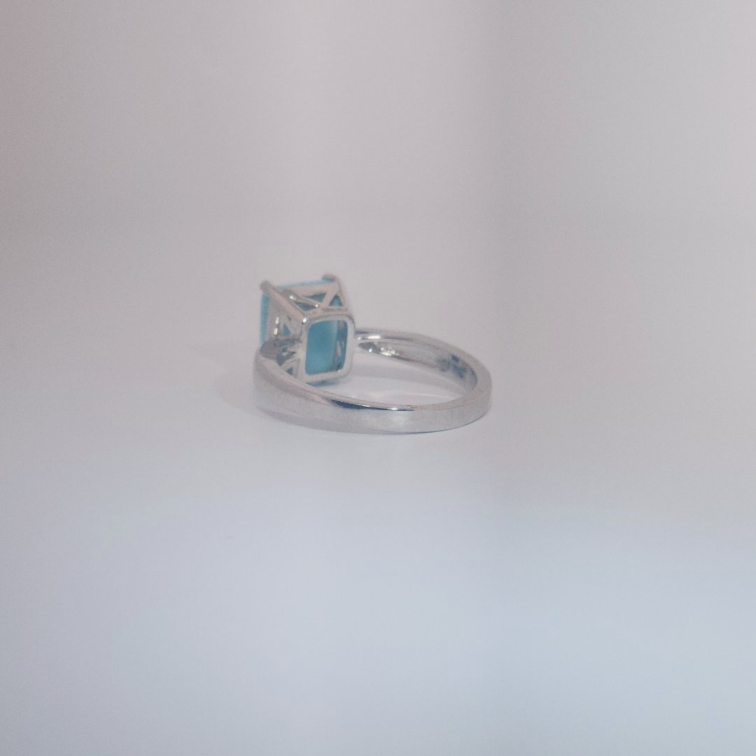 Women's Ring with rectangular Larimar cabochon, 9 Sterling Silver, bezel-set.