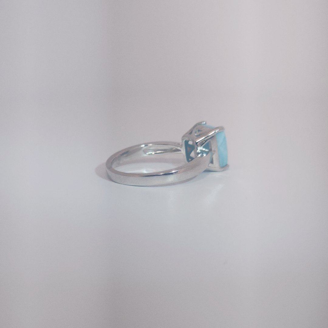 Women's Ring with rectangular Larimar cabochon, 9 Sterling Silver, bezel-set.