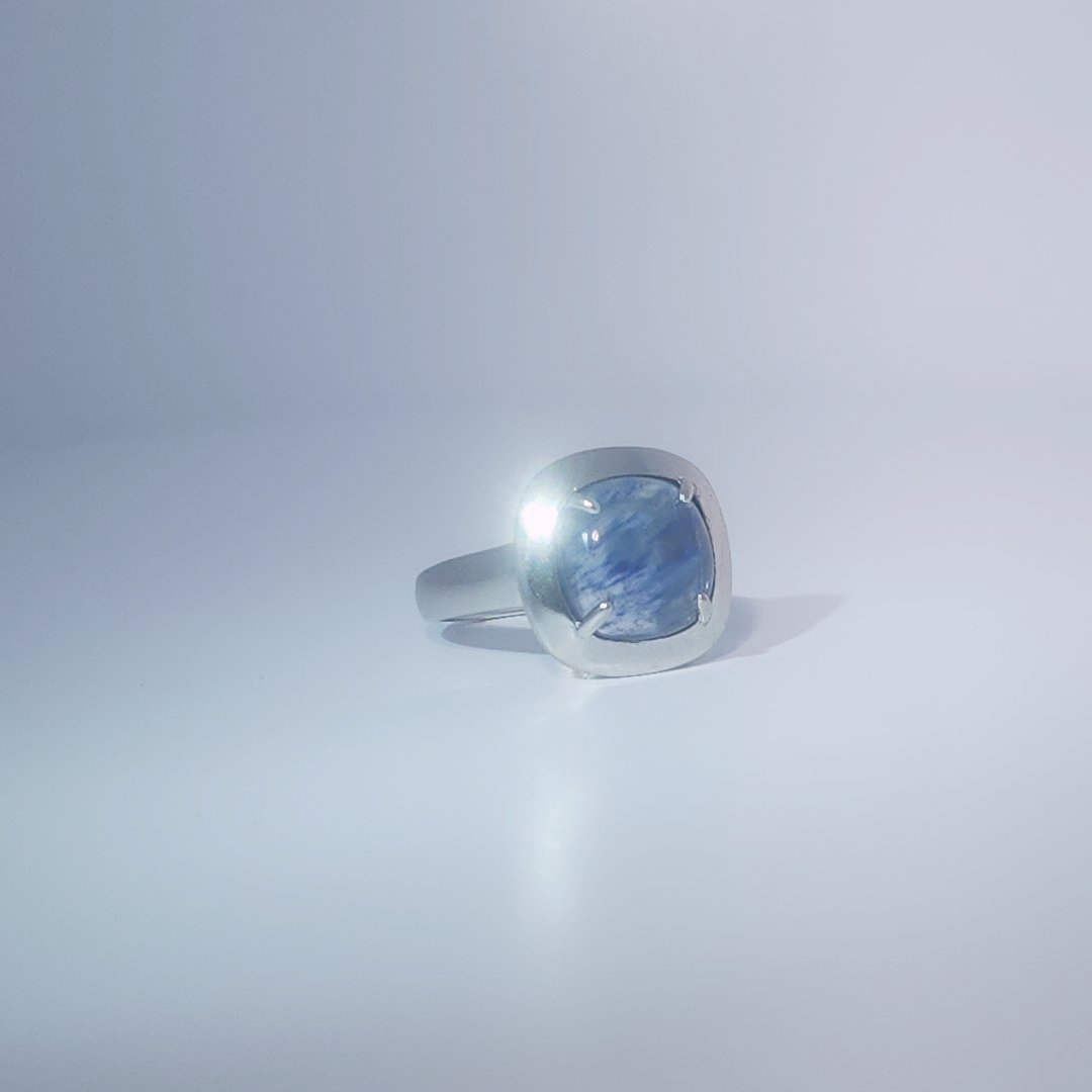 Unisex Ring with Blue Rutilated Quartz, 925 Sterling Silver, bezel and prong setting.