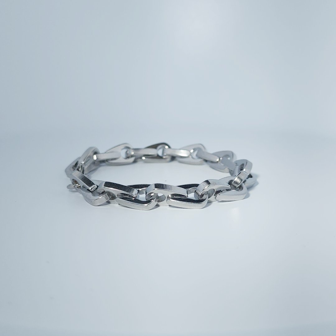 Stainless Steel Unisex Bracelet, link chain design, lobster clasp closure.