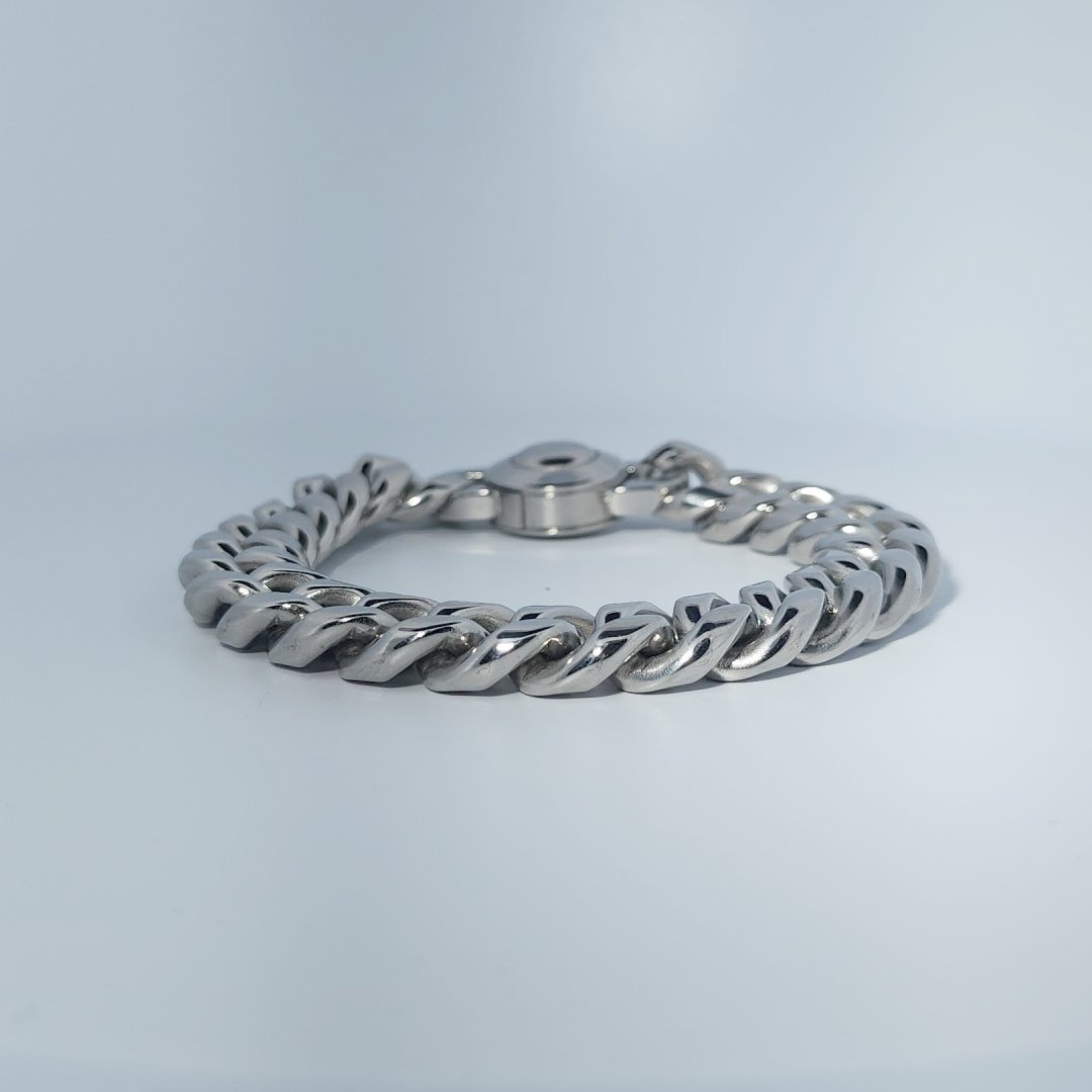 Male Stainless Steel Bracelet, curb chain design with a circular clasp.
