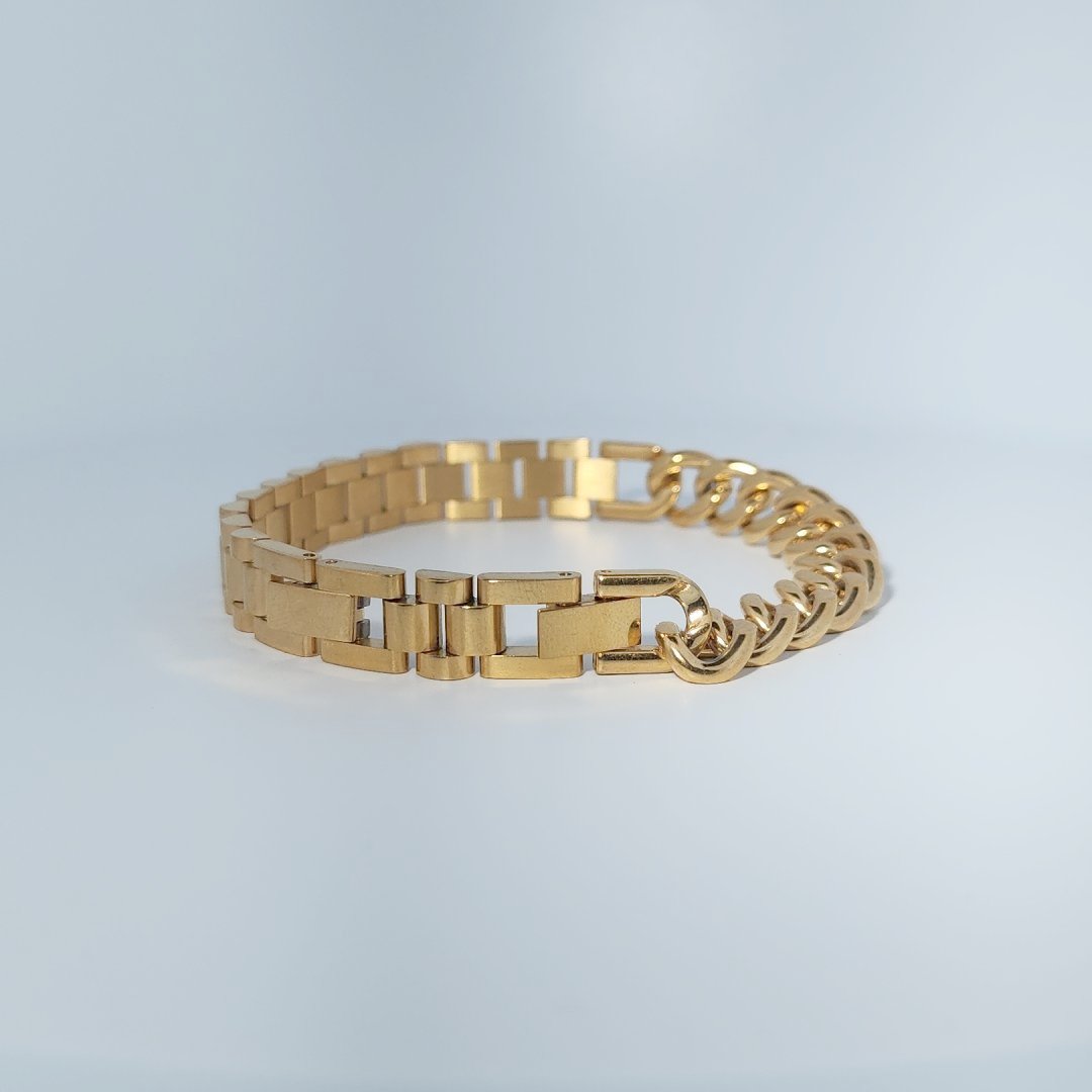 Unisex Bracelet, Stainless Steel with 14K Yellow Gold Plating, linked chain design.