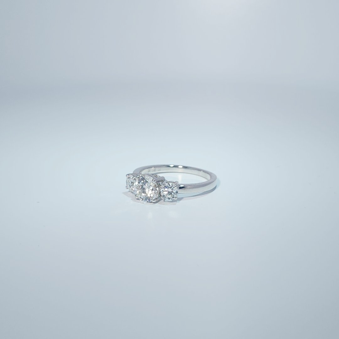 14KW 3 STONE RING 1.59CTTW # NC