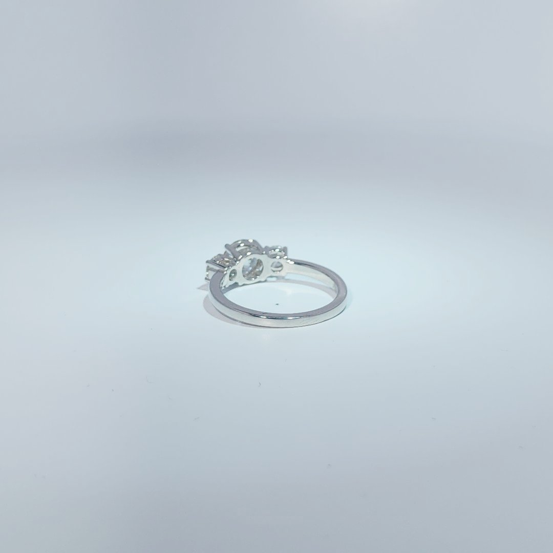 14KW 3 STONE RING 1.59CTTW # NC