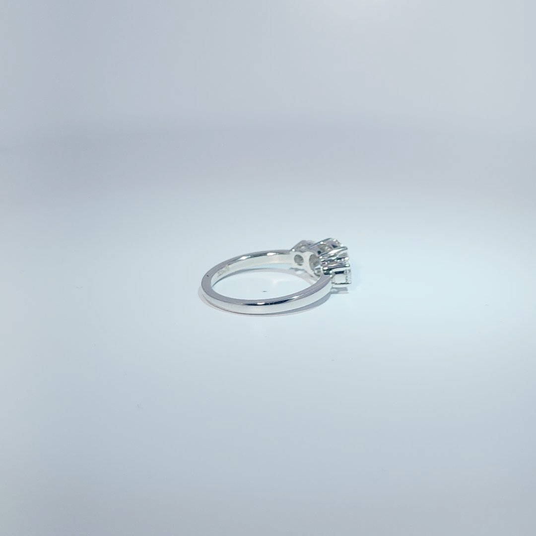 14KW 3 STONE RING 1.59CTTW # NC