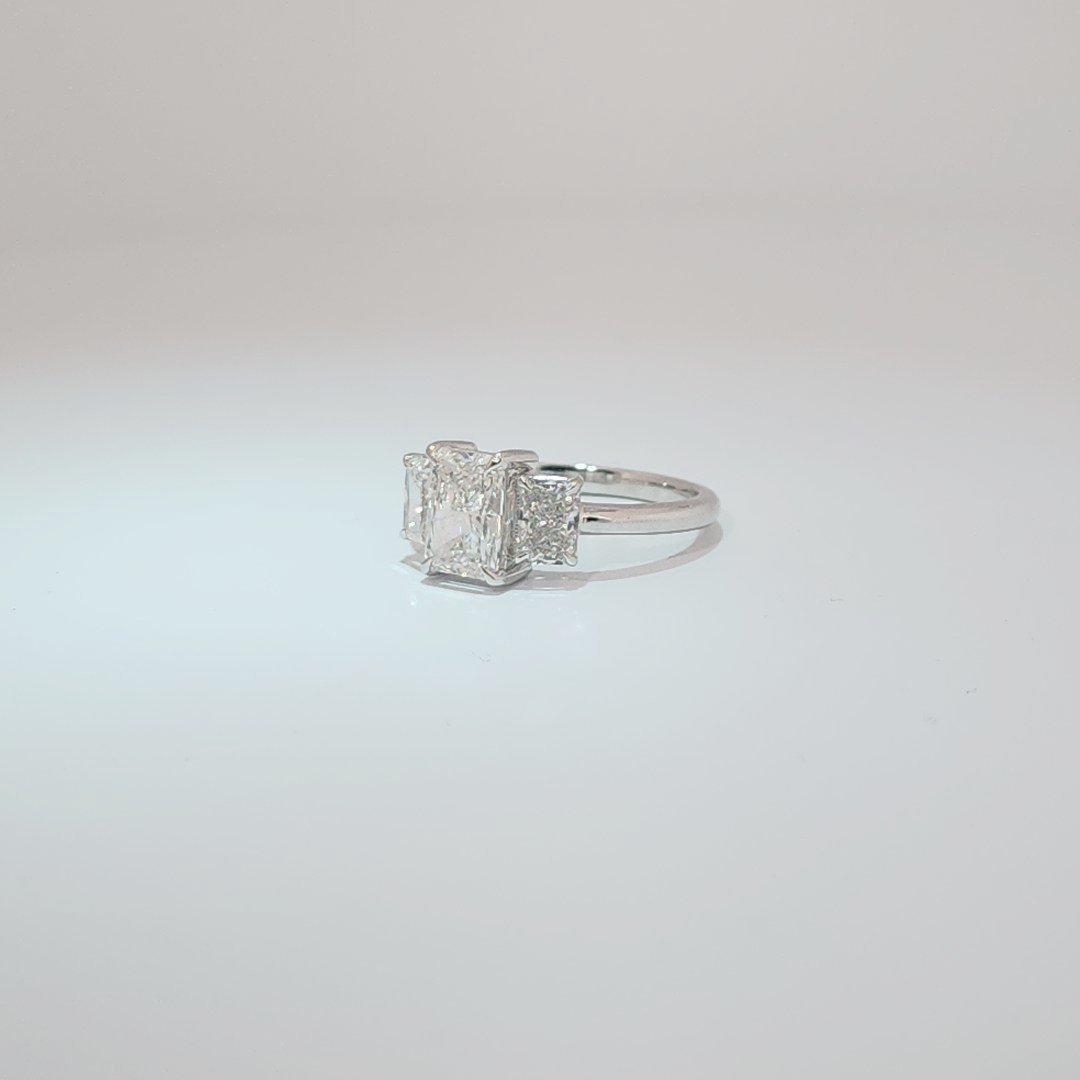 14K White Gold Engagement Ring, set with 3 Lab Grown Diamonds (2.52ct total), 2.98g, Size 7.