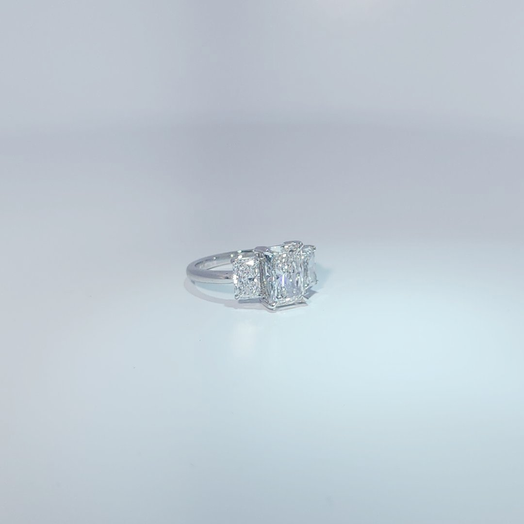 14K White Gold Engagement Ring, set with 3 Lab Grown Diamonds (3.16ct total), 2.82g, Size 7.