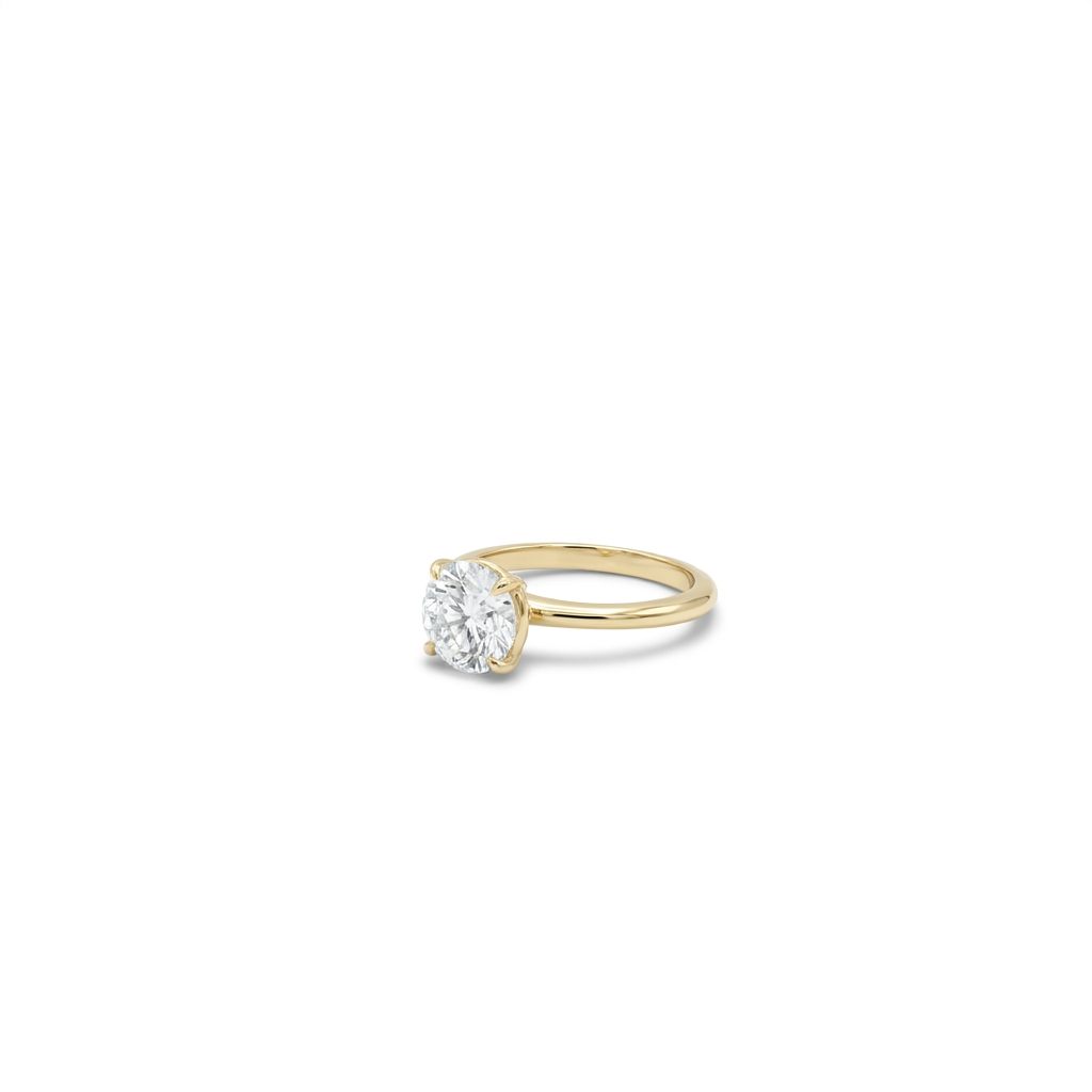 14K Yellow Gold Engagement Ring, set with 1 Lab Grown Diamond (2.03ct), 2.94g, Size 7.