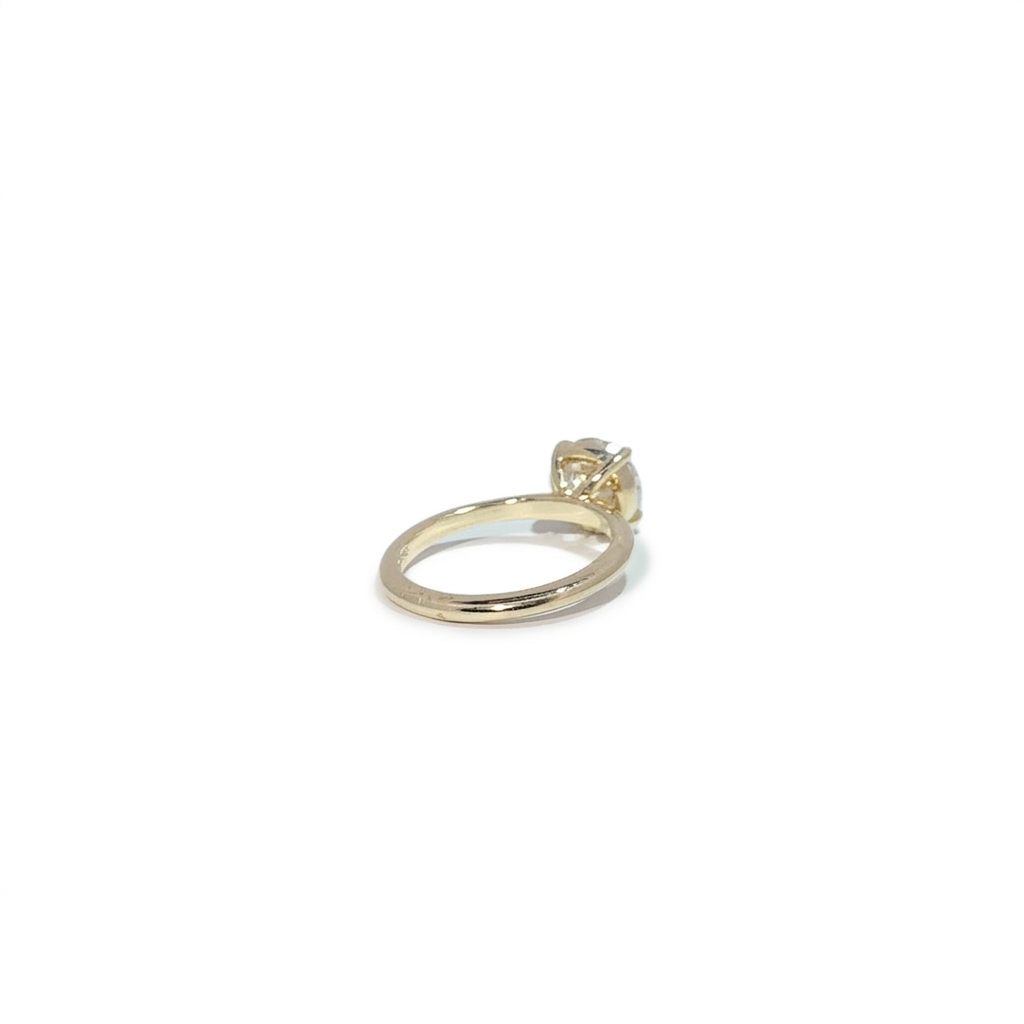 14K Yellow Gold Engagement Ring, set with 1 Lab Grown Diamond (2.03ct), 2.94g, Size 7.