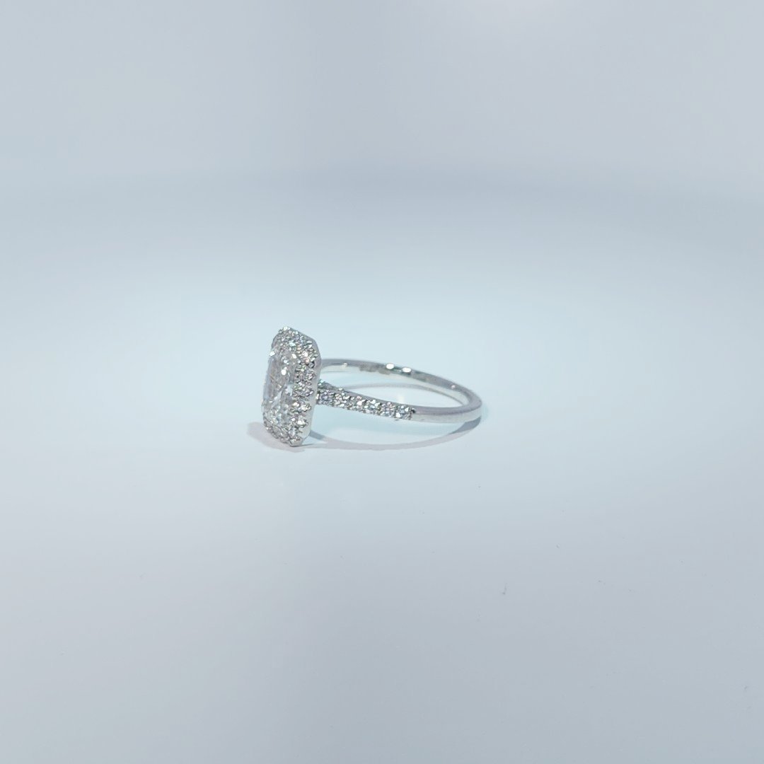 14K White Gold Engagement Ring, set with 1 Lab Grown Diamond (2.55ct), 2.66g, Size 7.