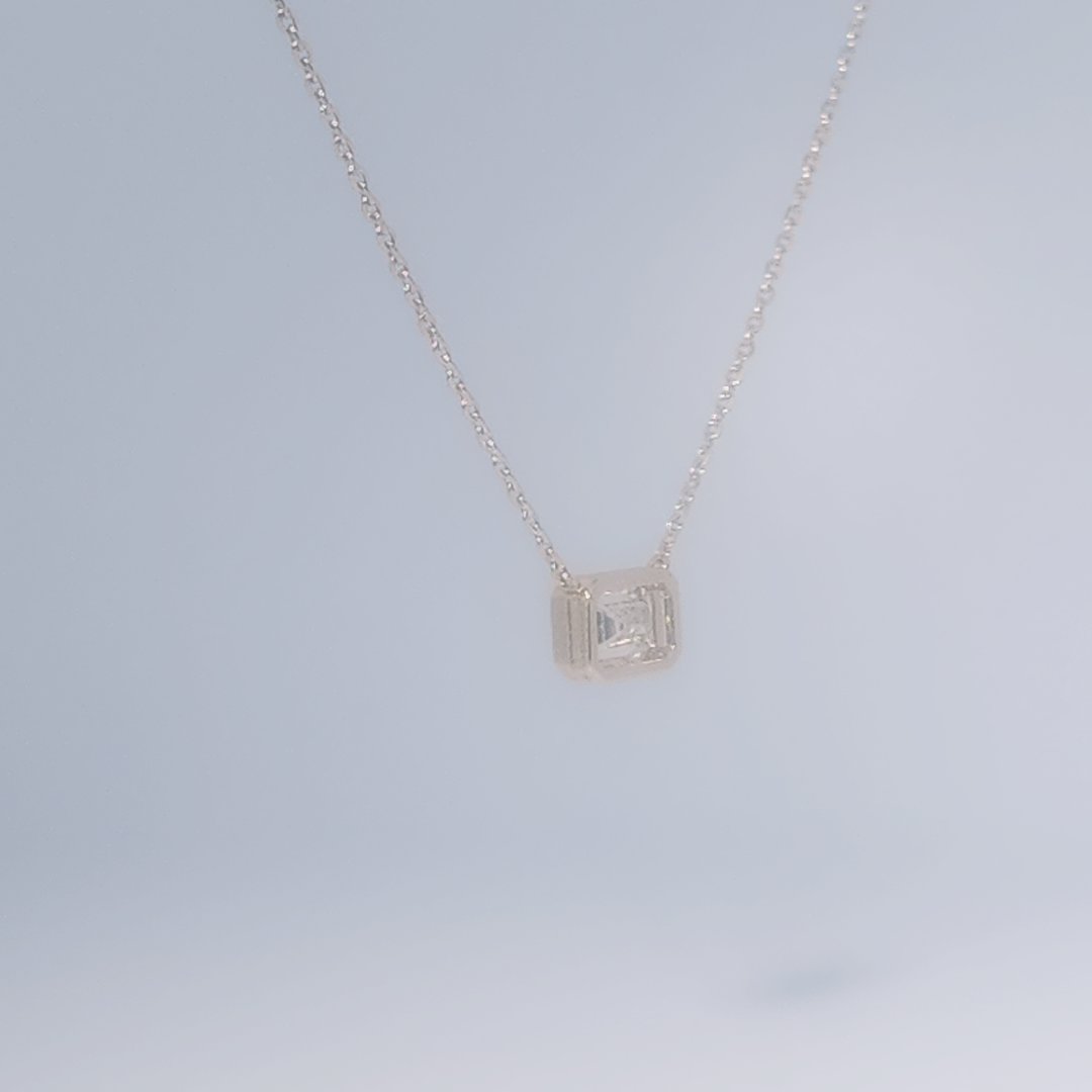 14K Yellow Gold Necklace, 1.59ct Lab Grown Diamond single stone, white metal chain, 2.63g.