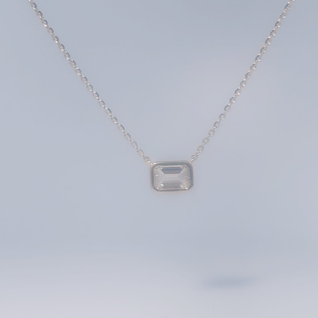 14K Yellow Gold Necklace, 1.59ct Lab Grown Diamond single stone, white metal chain, 2.63g.