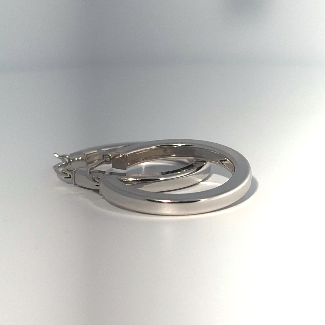 14K White Gold Hoop Earrings, 3.06g.