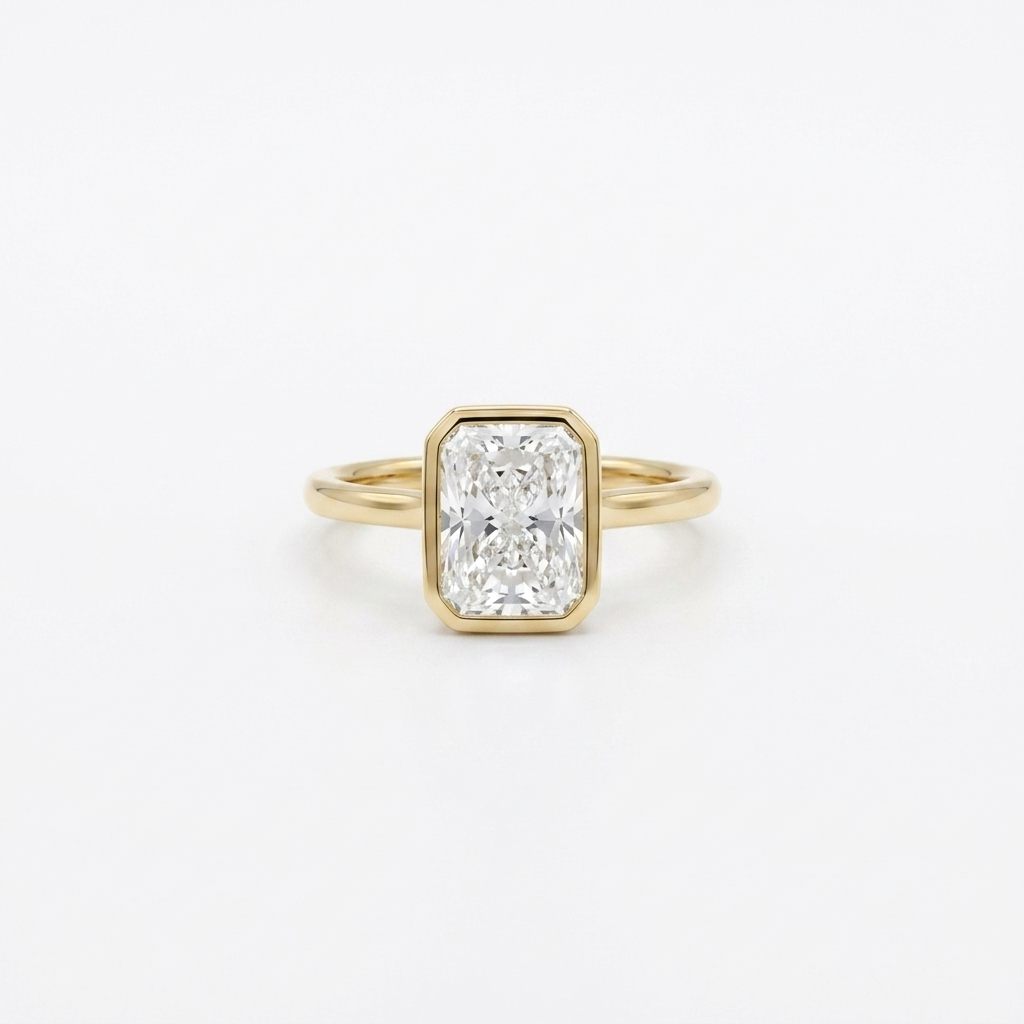 14K Yellow Gold Engagement Ring, set with 1 Lab Grown Diamond (3.03ct), 3.24g, Size 7.