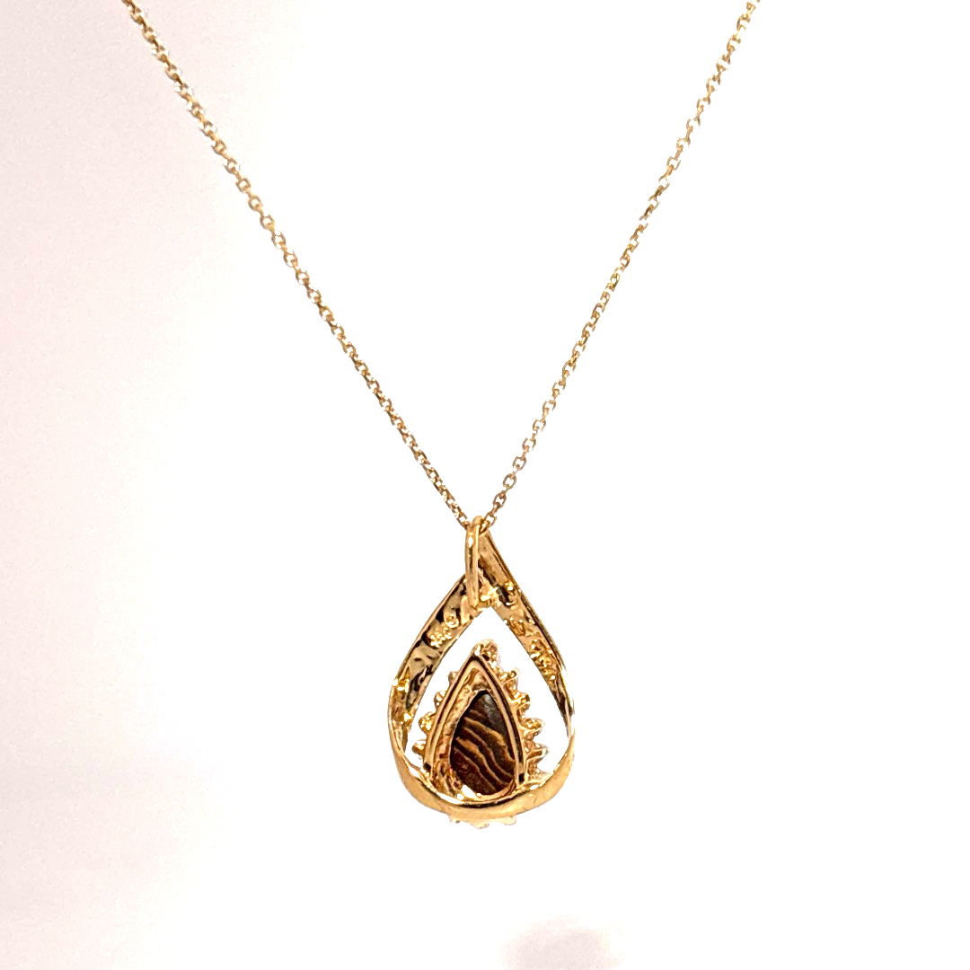 Black Opal Pendant Chain 14K Yellow Gold