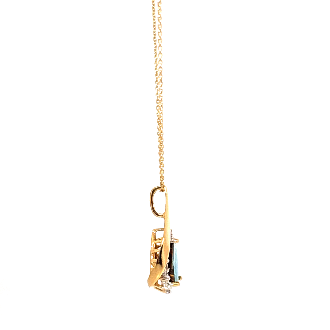 Black Opal Pendant Chain 14K Yellow Gold