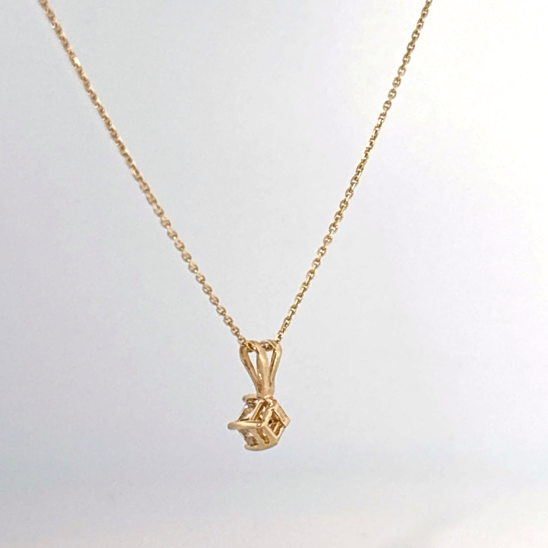 14K Yellow Gold Necklace with 1 Princess Cut Diamond (0.25ct, G, SI1) pendant.