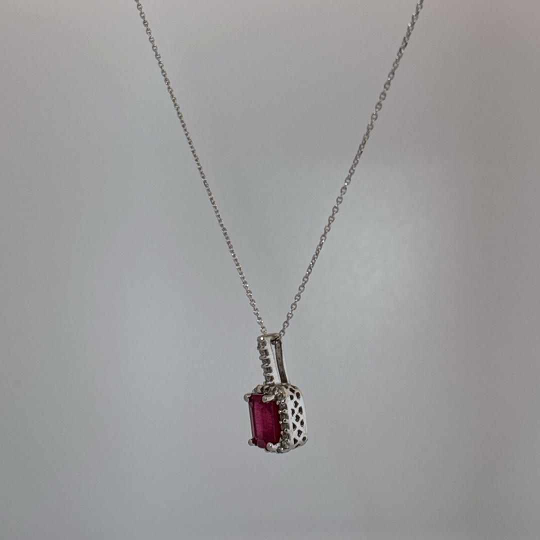Natural Ruby (2CT),Natural Diamonds (0.037CT), Pendant Chain , 14K White Gold