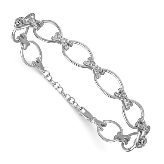 Unisex Bracelet in 14K White Gold with round lab-grown Diamonds (F/VS1, 1.164ct) set in delicate cross-link design.
