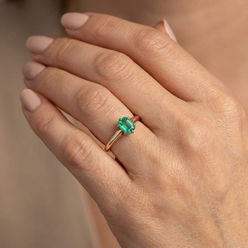 Step Emerald Cut,  Natural Columbian Emerald(0.30CT, 4.65x3.55mm), Mounted on 14K White Gold Prongs and 14K Yellow Gold Shank. Size 6