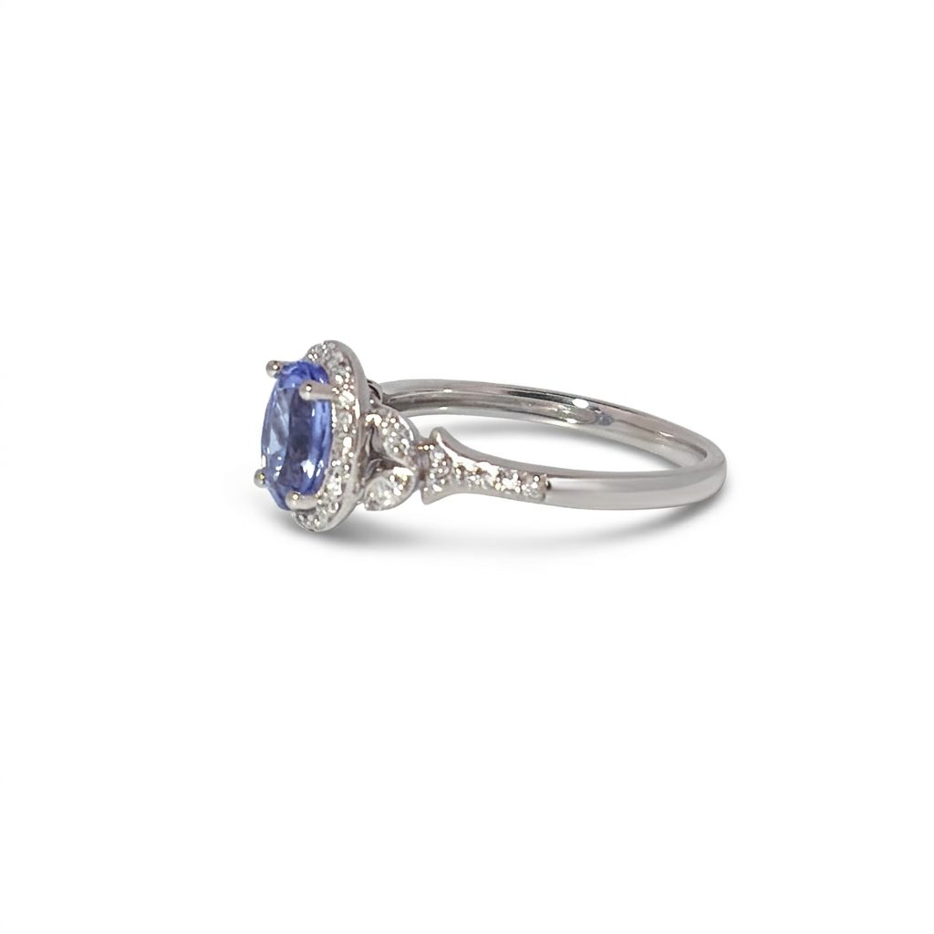 Natural Tanzanite and 0.25ct Natural Diamonds Women Ring, 10K White Gold