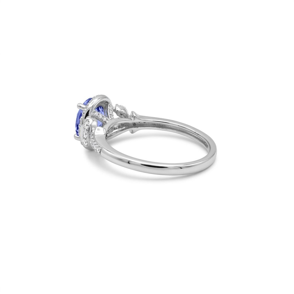 Natural Tanzanite and 0.25ct Natural Diamonds Women Ring, 10K White Gold