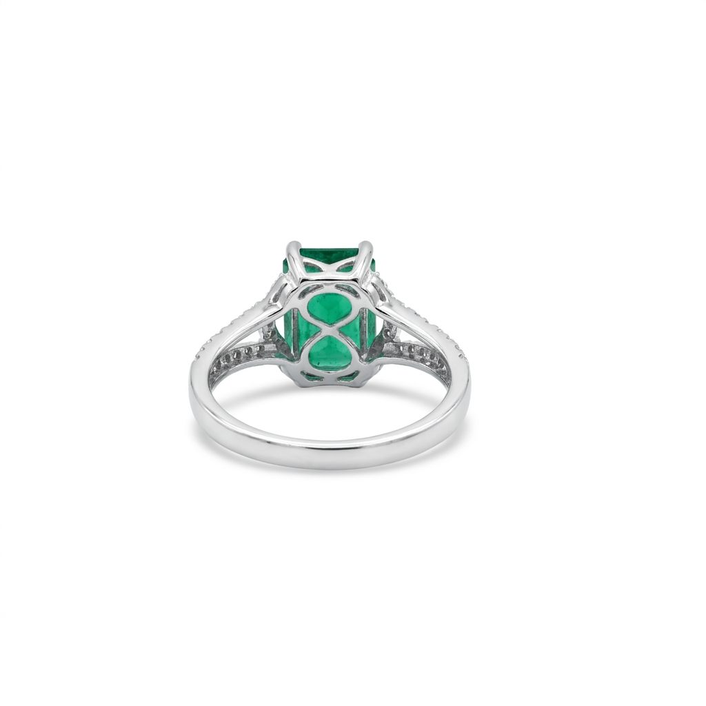 Natural Emerald (1.5CT) with Natural Diamonds (0.07CT) Size 6, 14K White Gold