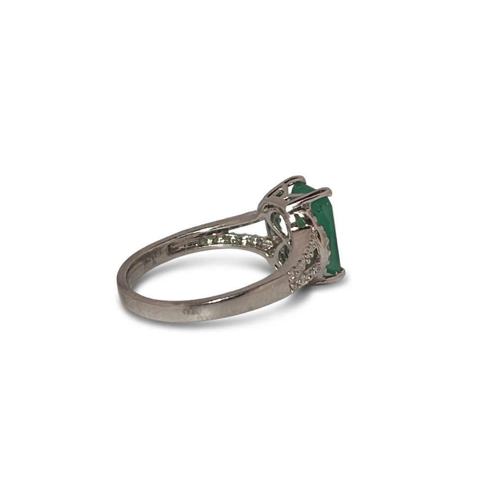 Natural Emerald (1.5CT) with Natural Diamonds (0.07CT) Size 6, 14K White Gold