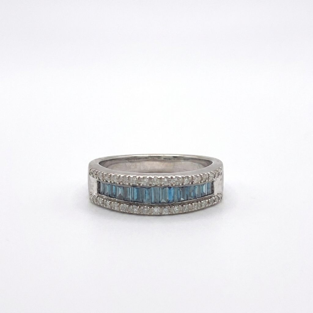 Natural white and Blue Diamonds (0.50 CTW), Size 7, 10K White Gold