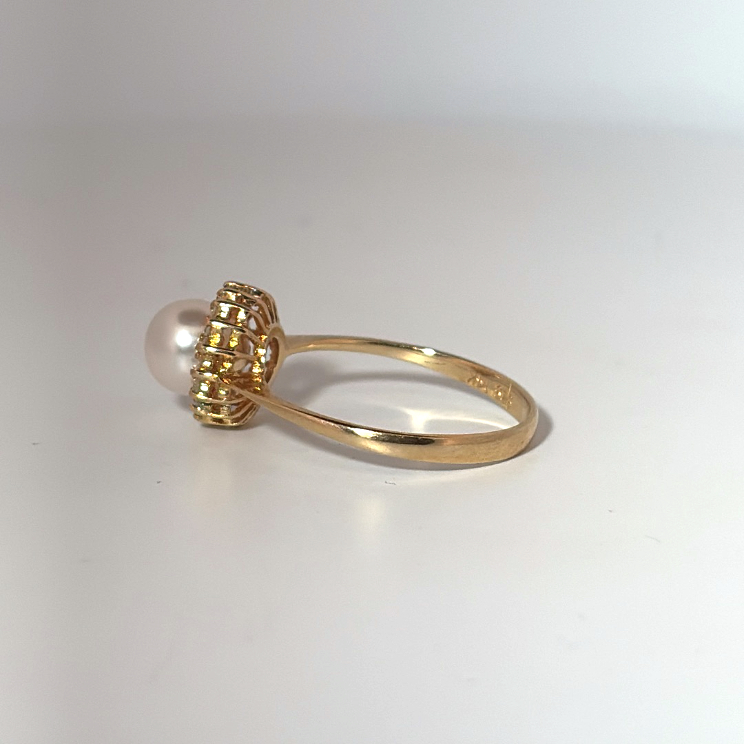 Black and white pearl Designer Ring with Nat Dia (0.10CT) Size 6.25, 14K White Gold