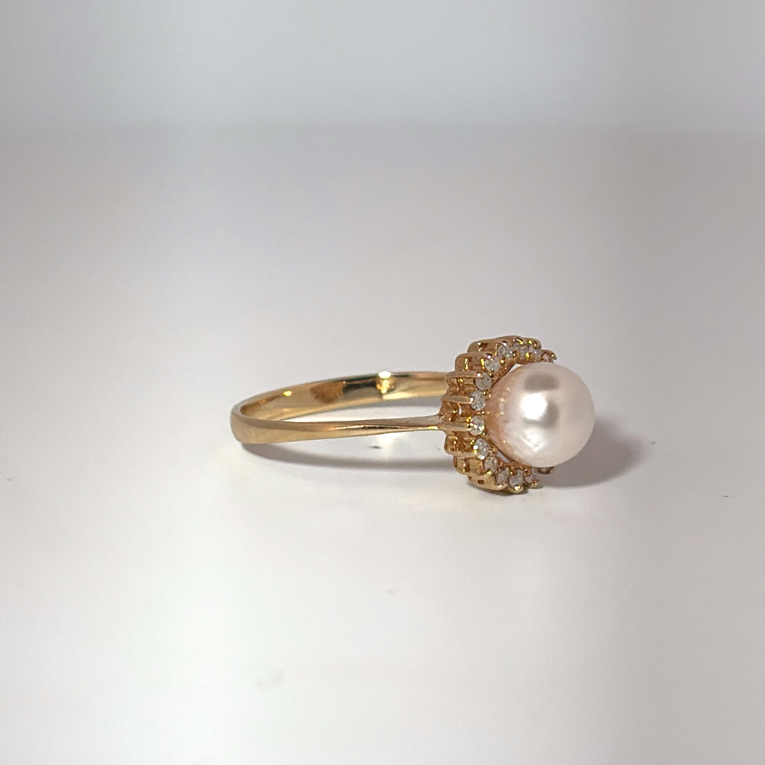 Black and white pearl Designer Ring with Nat Dia (0.10CT) Size 6.25, 14K White Gold