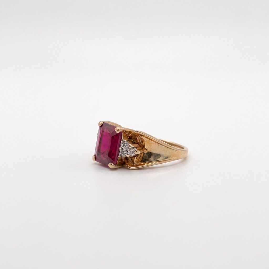 Center Ruby (10x8mm 4.25CT)  ,6 x Natural Diamonds (0.03CTW), 10K Yellow Gold