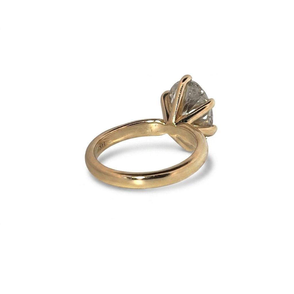 14K Yellow Gold Engagement Ring, set with 1 Lab Grown Oval Diamond (4.09ct, I, VS1), Size 7.