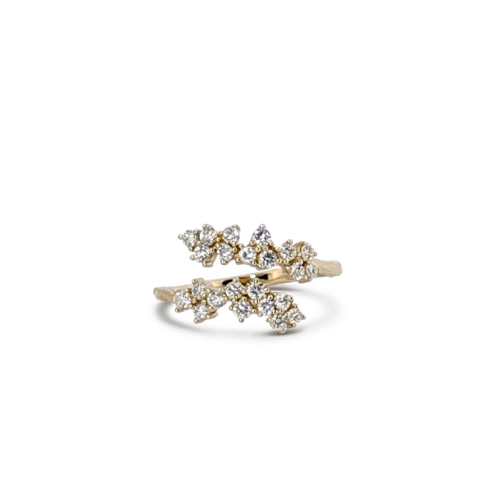 14K Yellow Gold Women's Ring, set with 23 Round Diamonds totaling 0.50ct, F color, VS1 clarity, Size 6.5.