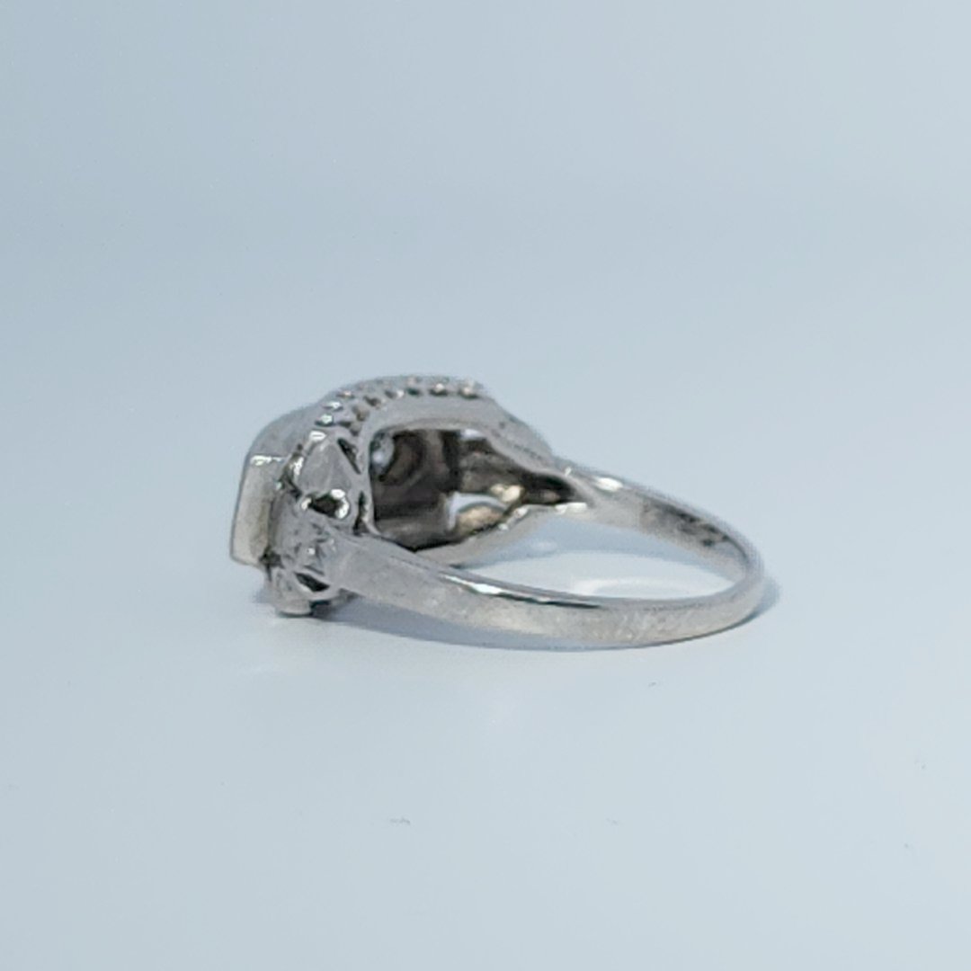 Vintage Art Deco, Natural Diamonds GH VS1(0.18CTW)
