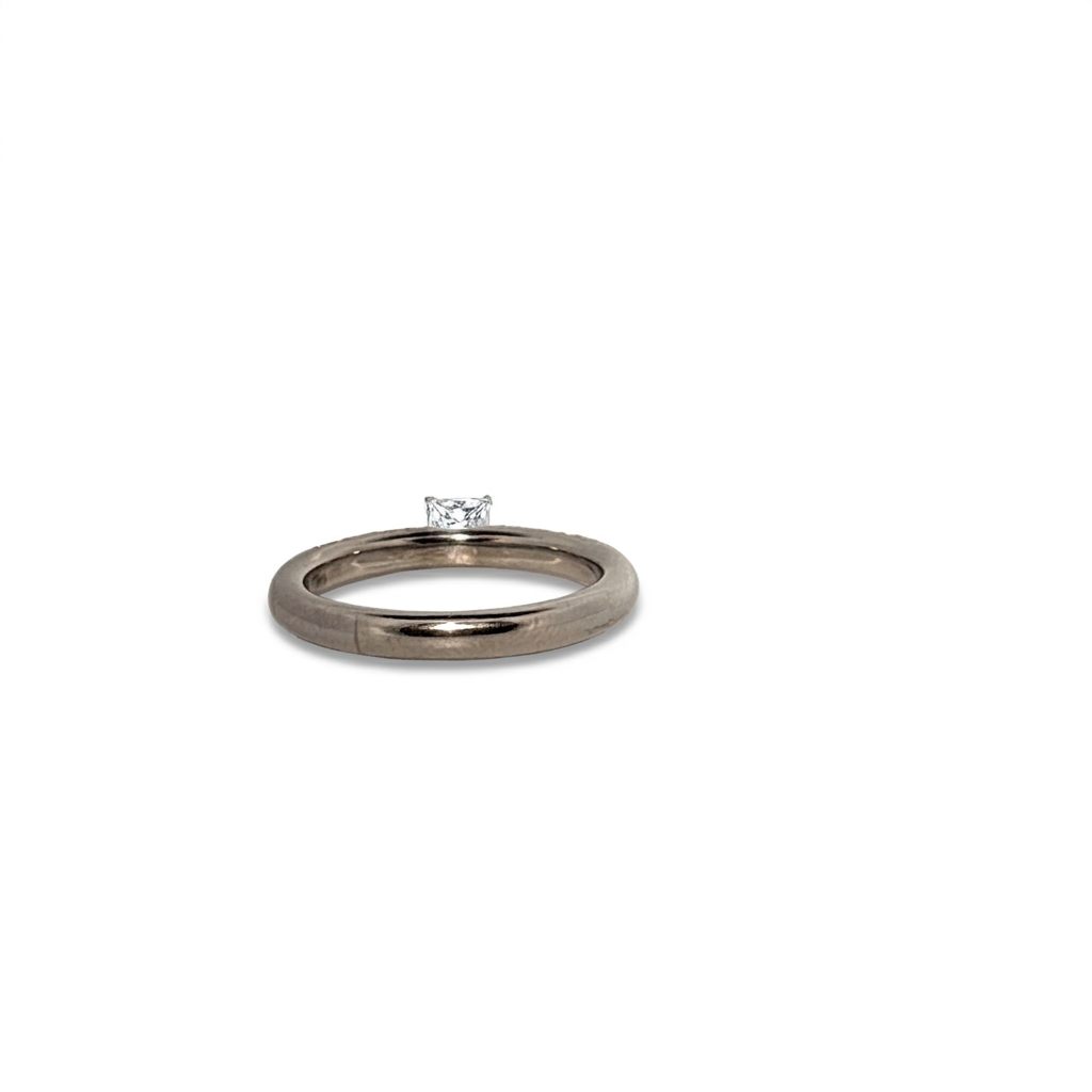 Women Solitaire Ring, Natural Diamonds 0.50 CT TW, H/SI1 14K White Gold